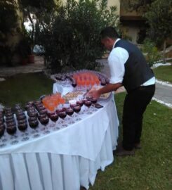 Connaisseur Catering